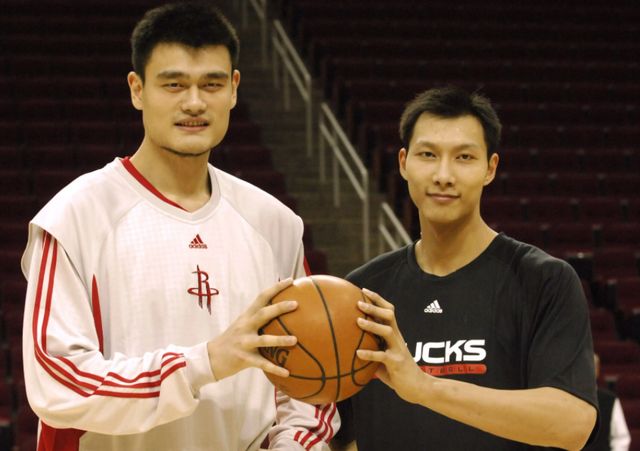 表现尤为突