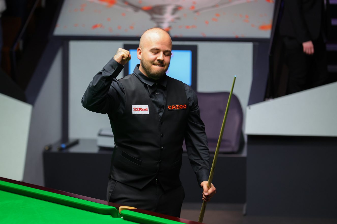 表现的呢 表现的呢