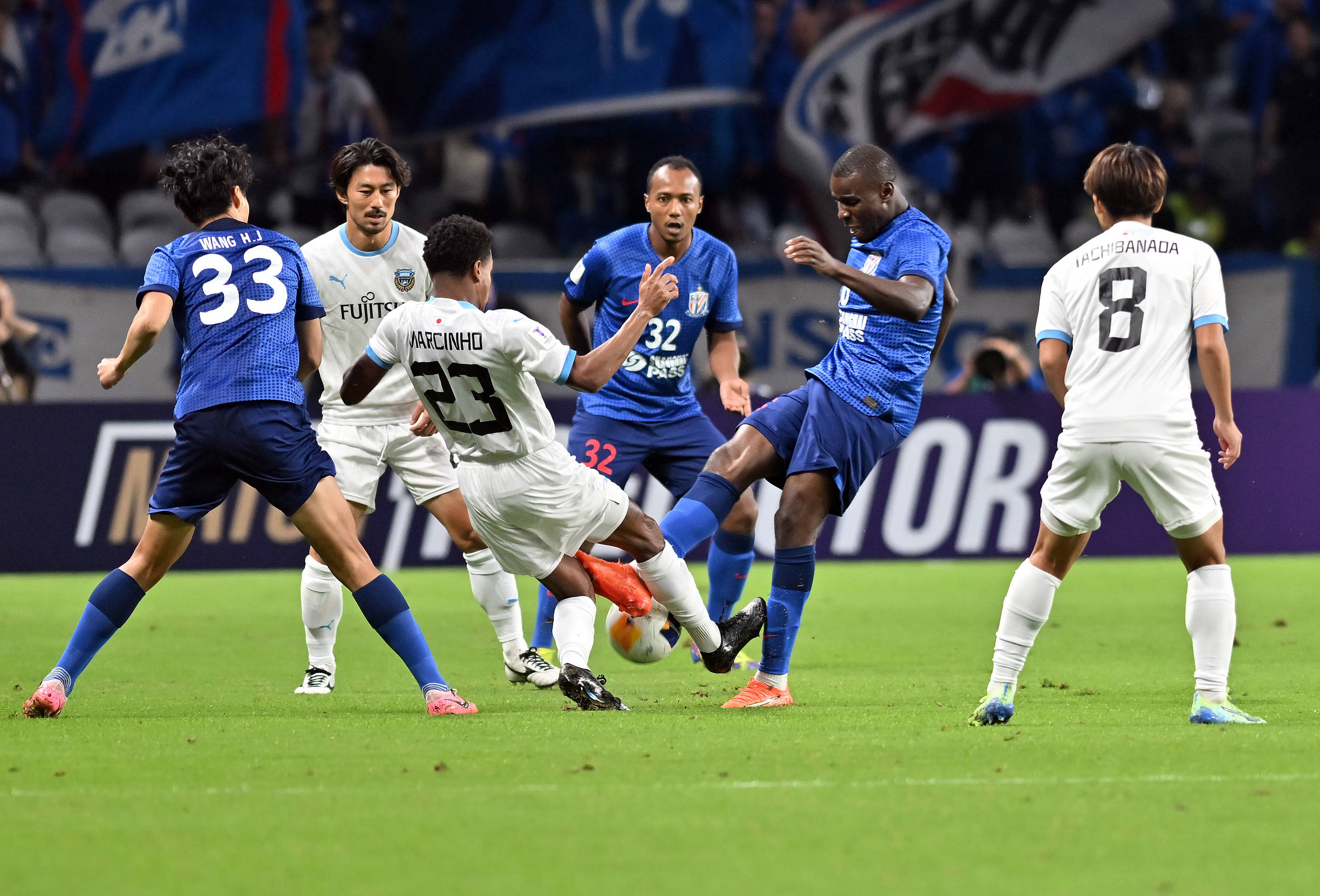 选手们在场 选手们在场